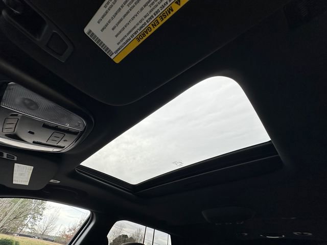 Used 2024 Dodge Durango GT image 27