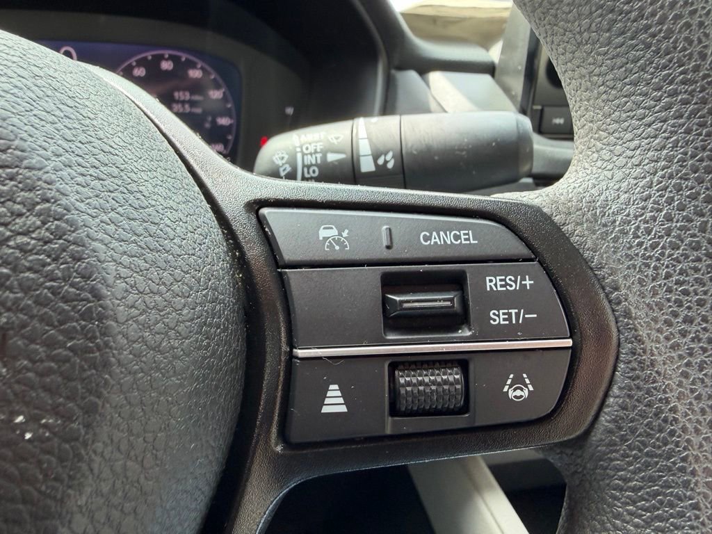 Certified 2023 Honda Accord EX image 5