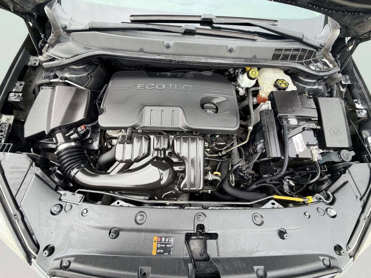 Used 2015 Buick Verano Convenience FWD image 9