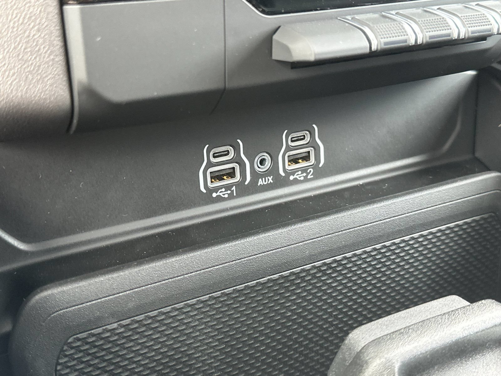 New 2026 RAM 1500 Big Horn w/ Night Edition AWD/4WD image 25