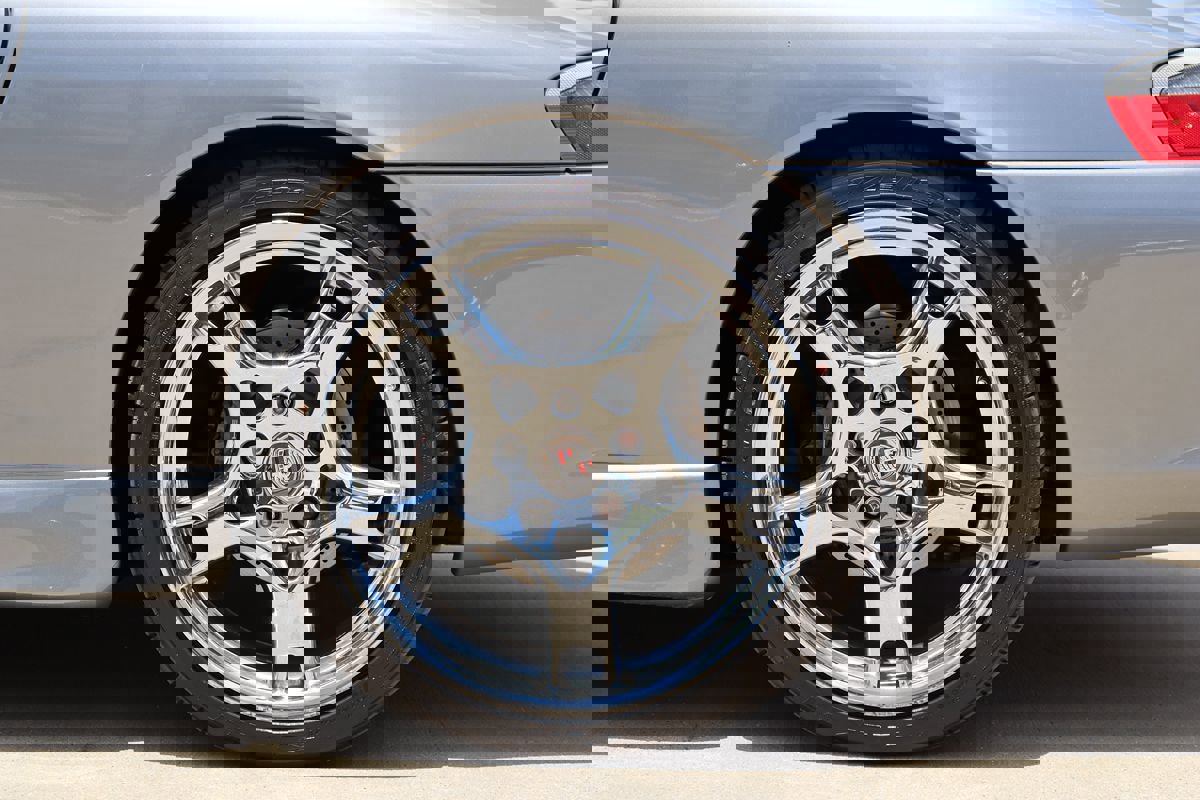 Used 2002 Porsche 911 Carrera image 41