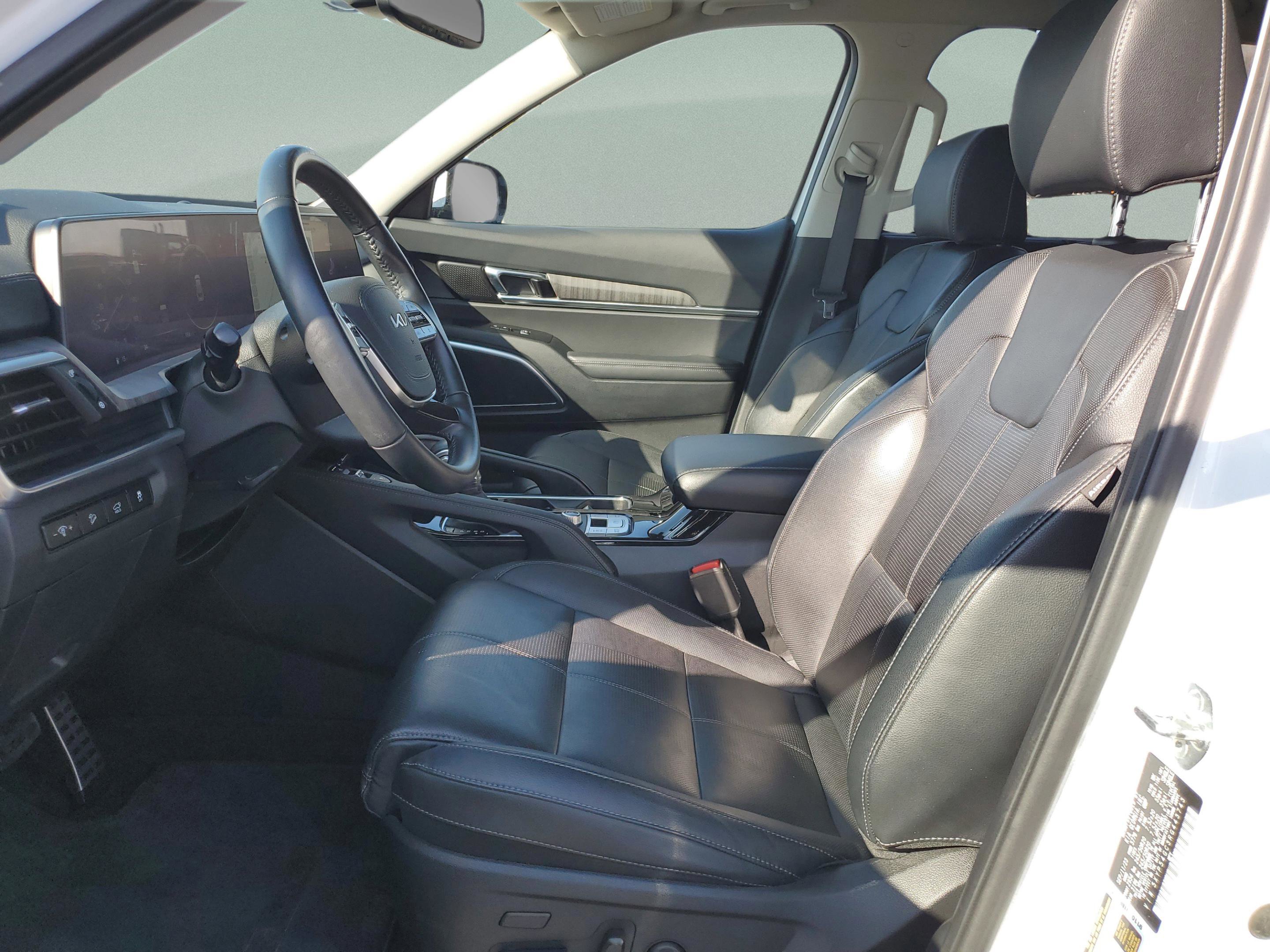 Used 2024 Kia Telluride SX image 19