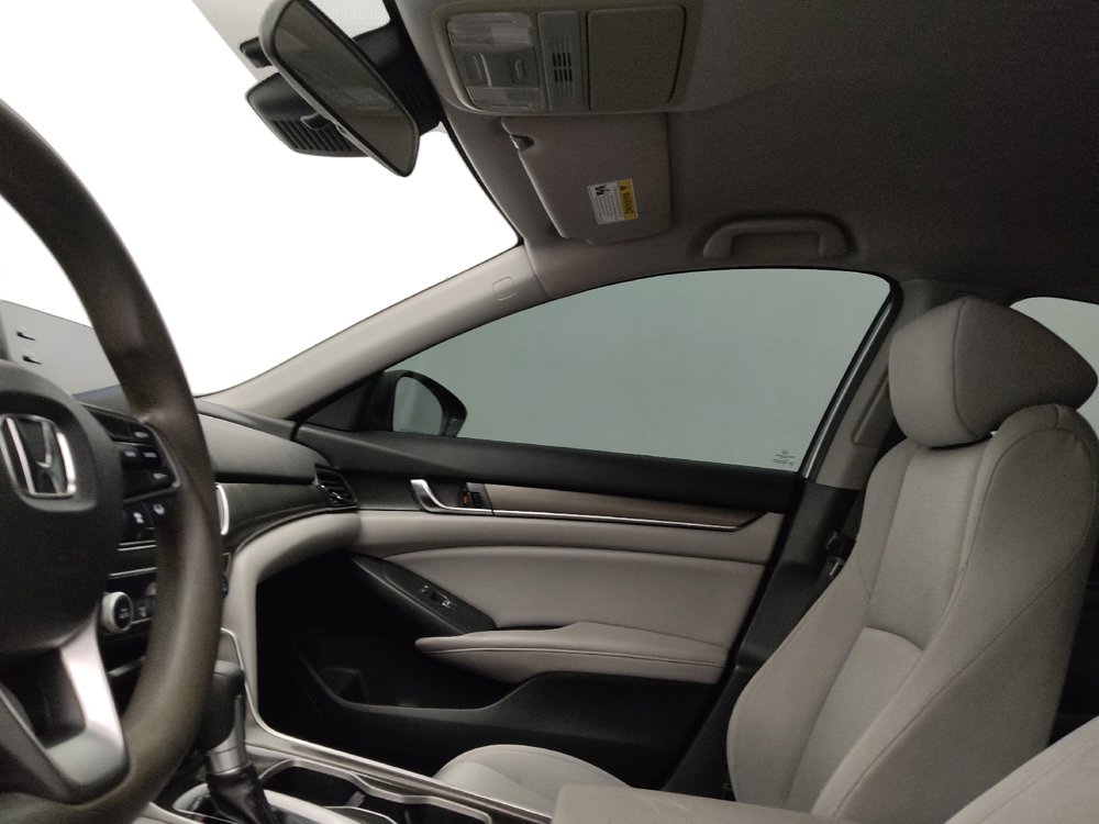 Used 2018 Honda Accord LX image 17
