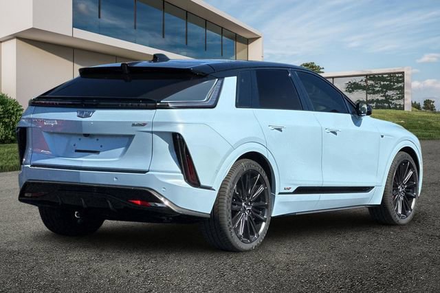 New 2026 Cadillac Lyriq V w/ Exterior Carbon Fiber Package image 4