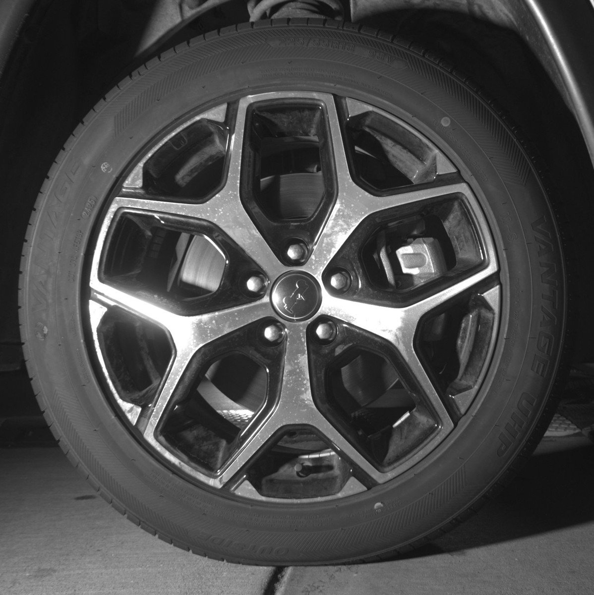 Used 2025 Jeep Compass Limited image 13