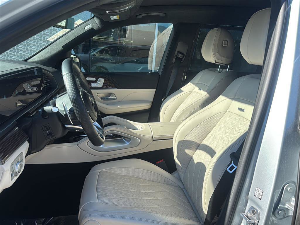 Used 2023 Mercedes-Benz GLS 63 AMG 4MATIC image 12