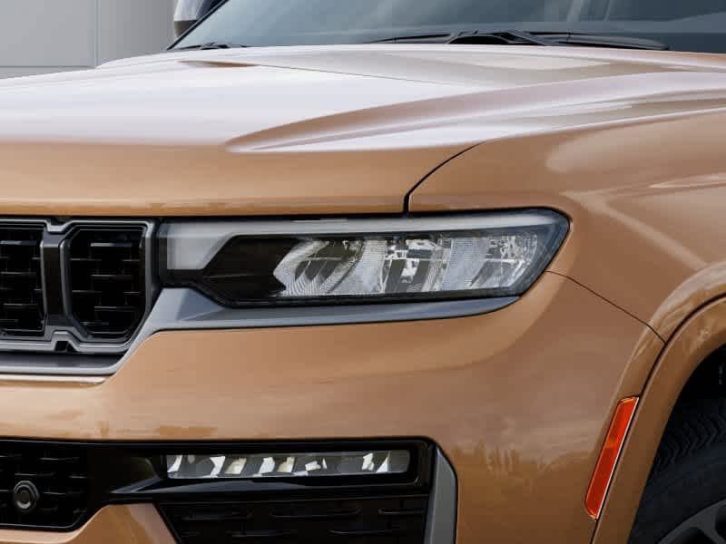 New 2027 Jeep Grand Cherokee Summit AWD/4WD image 10