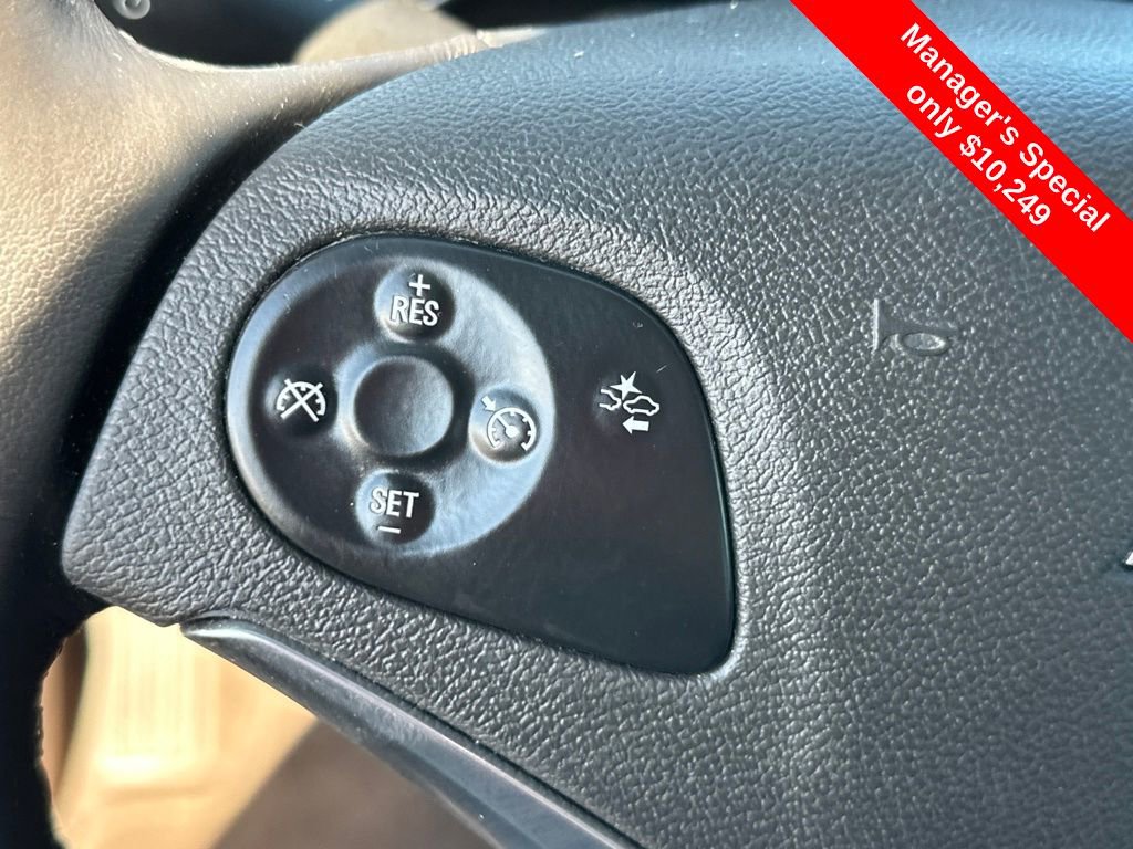 Used 2015 Chevrolet Impala LT w/ Convenience Package image 19