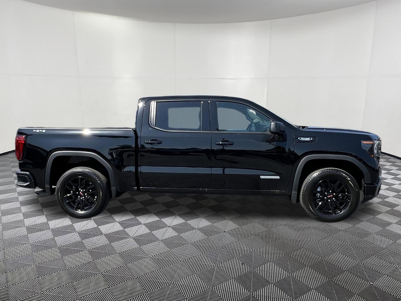 New 2026 GMC Sierra 1500 Elevation AWD/4WD image 7