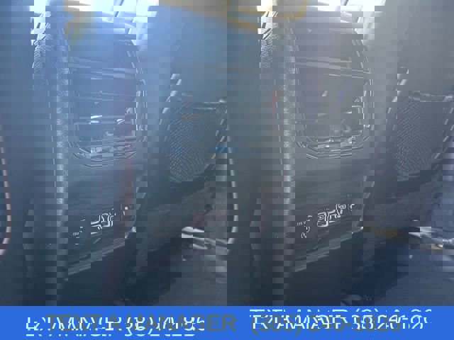 Used 2023 Jeep Grand Cherokee Limited w/ Trailer Tow Prep Group (B) image 14