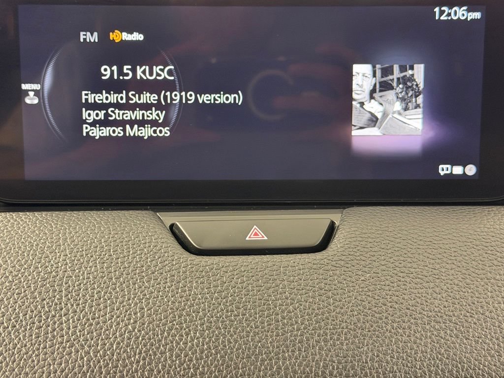 Used 2024 MAZDA CX-90 Plug-In Hybrid w/ Premium Pkg AWD/4WD image 35