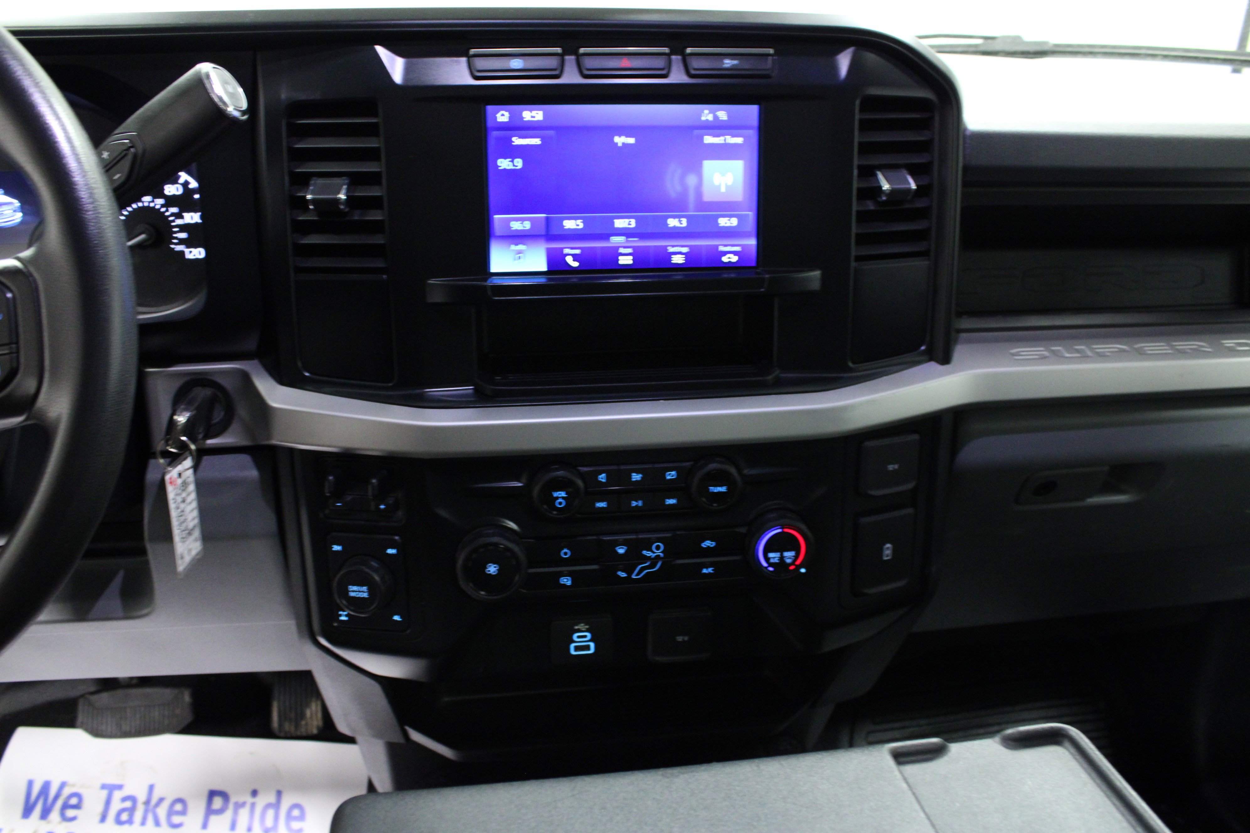 Used 2023 Ford F250 XL image 16