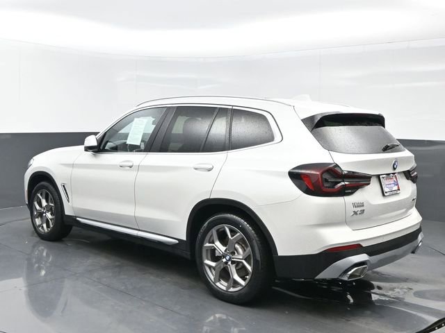 Used 2024 BMW X3 xDrive30i w/ Premium Package w/ZPA image 3