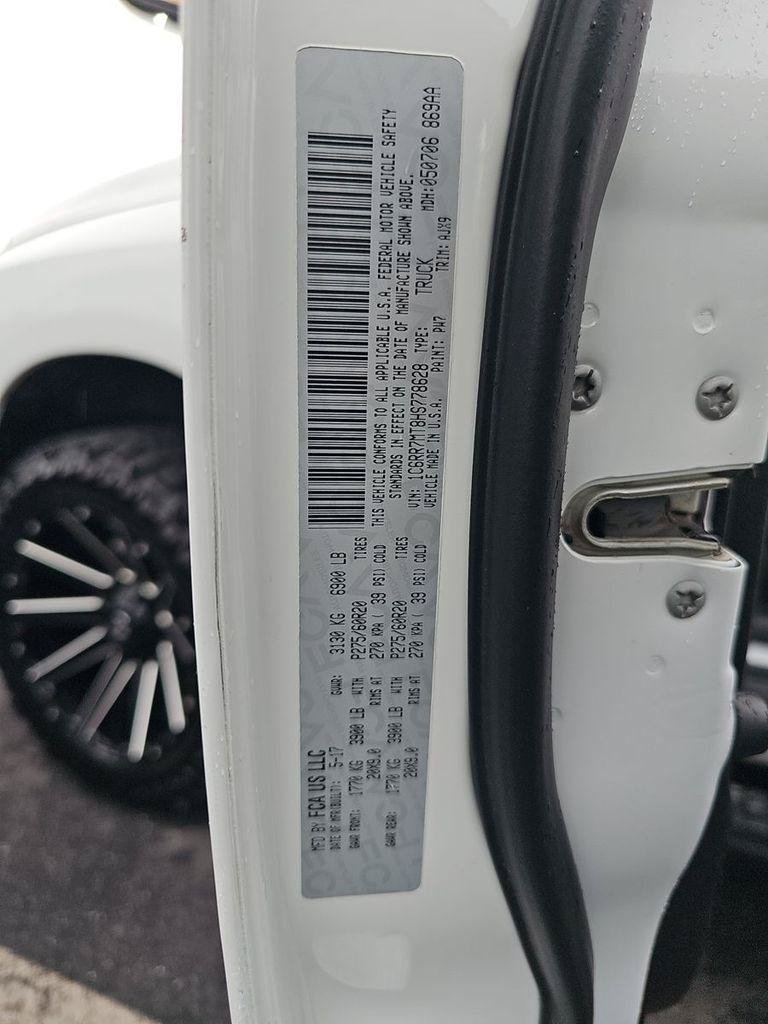 Used 2017 RAM 1500 Sport w/ Quick Order Package 26Q Night AWD/4WD image 17