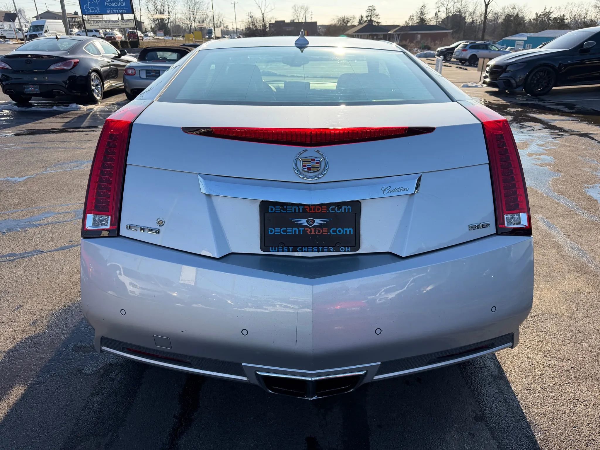 Used 2011 Cadillac CTS Premium image 4