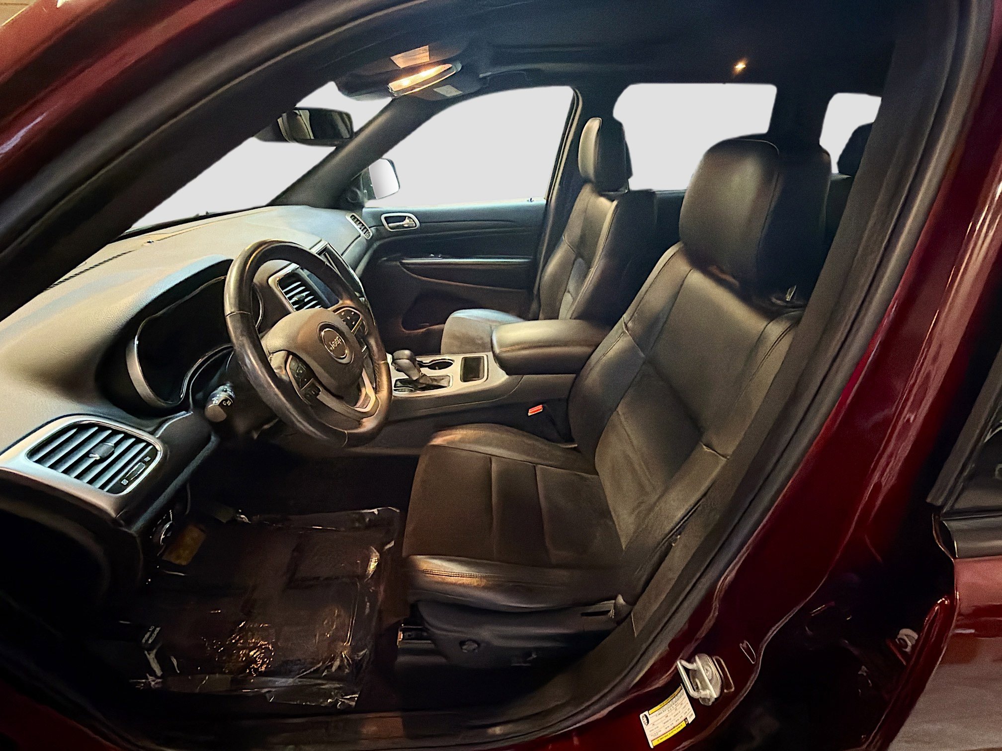 Used 2018 Jeep Grand Cherokee Altitude image 13