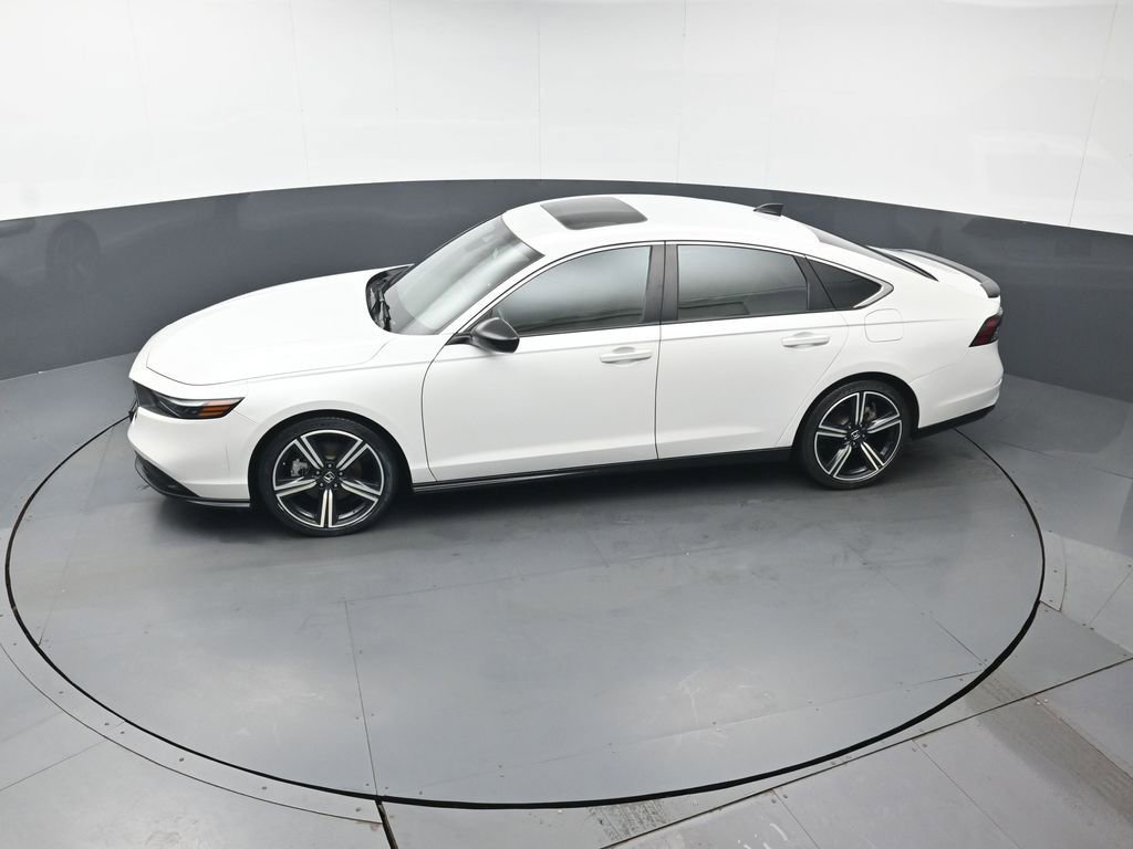 Used 2023 Honda Accord Sport image 34