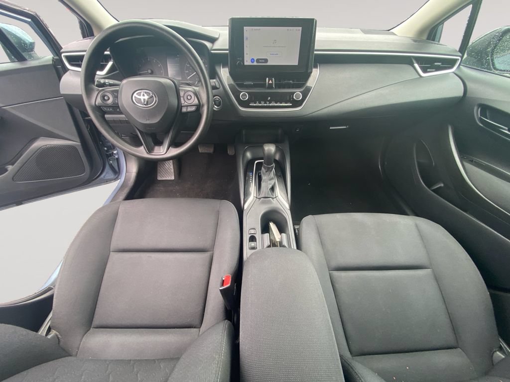 Used 2023 Toyota Corolla LE w/ LE Convenience Package FWD image 10