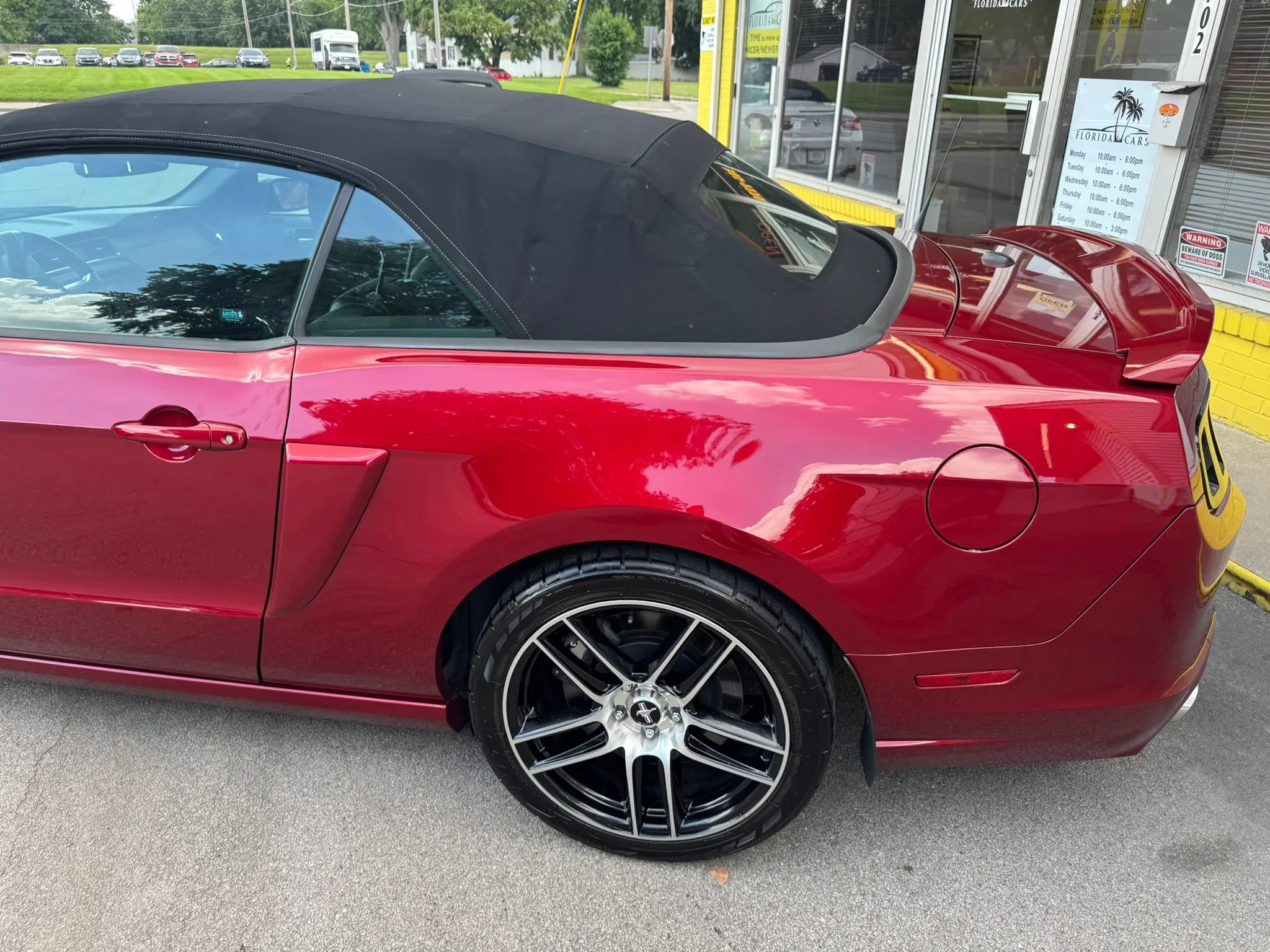 Used 2014 Ford Mustang GT Premium w/ Electronics Package RWD image 5