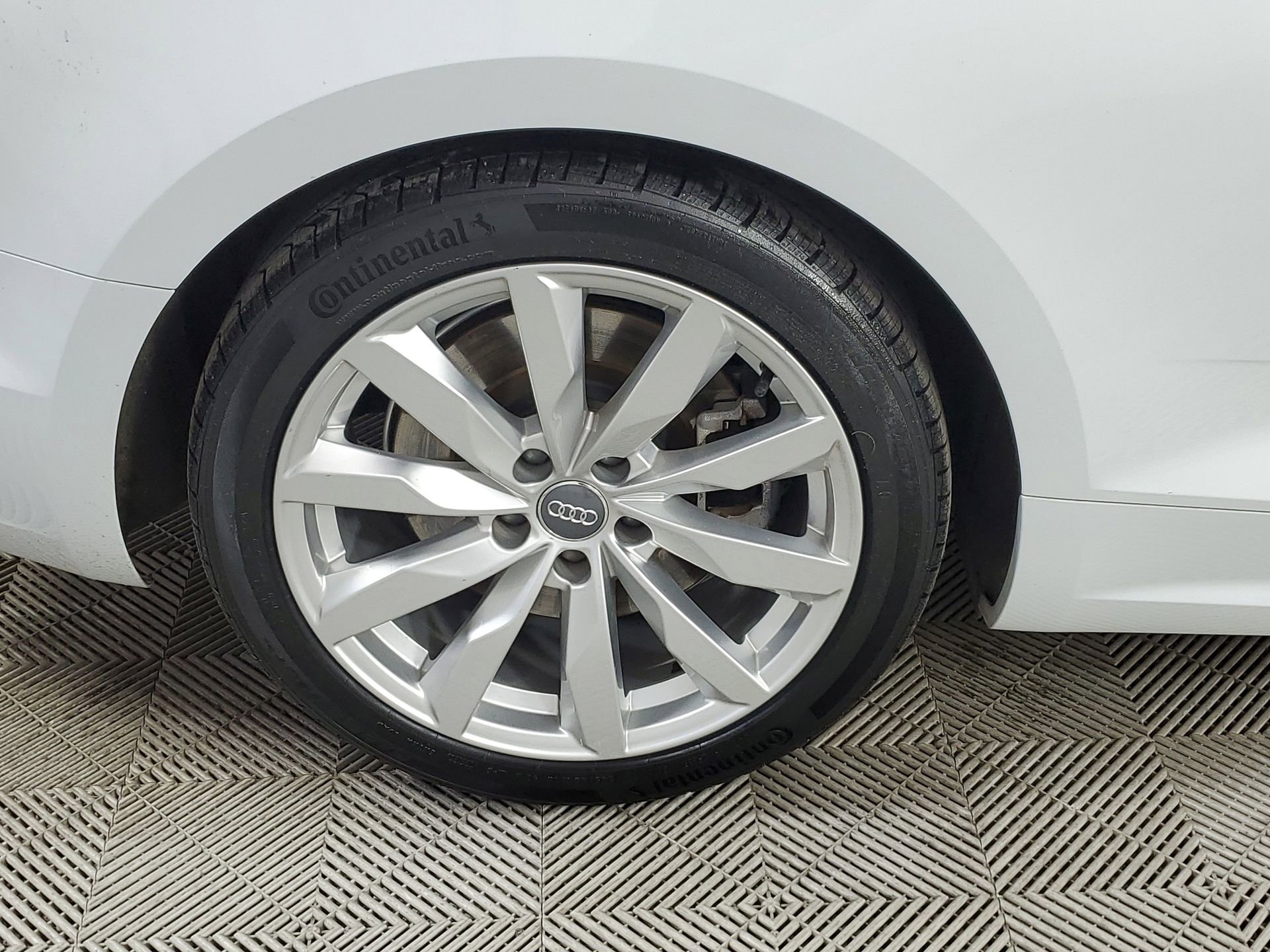 Used 2018 Audi A5 2.0T Premium w/ Convenience Package image 14