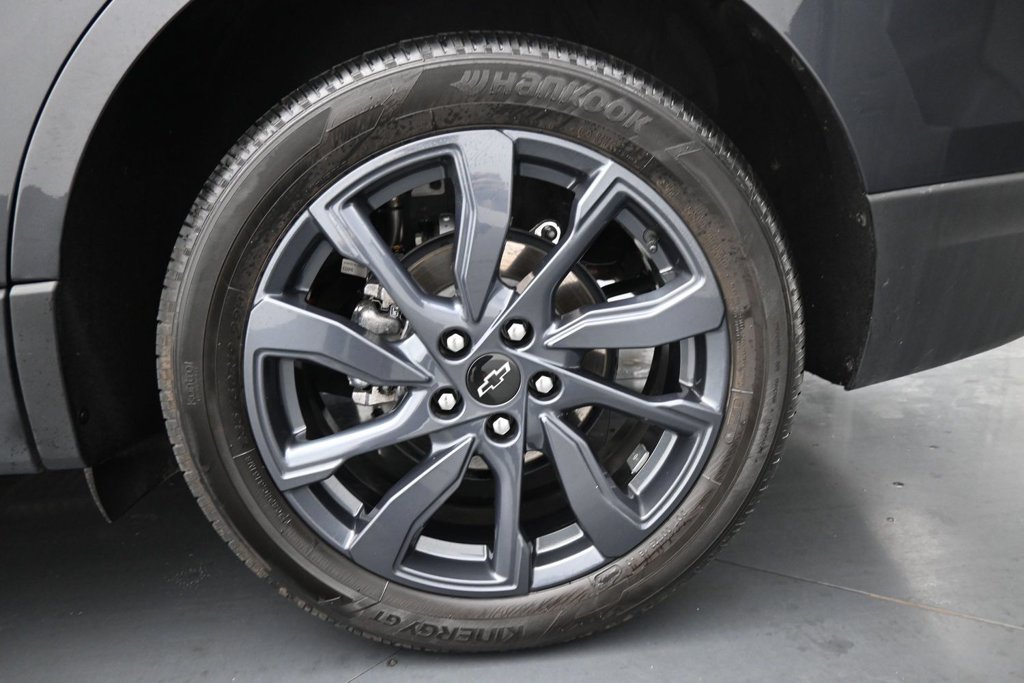 Used 2022 Chevrolet Equinox RS w/ RS Leather Package AWD/4WD image 15