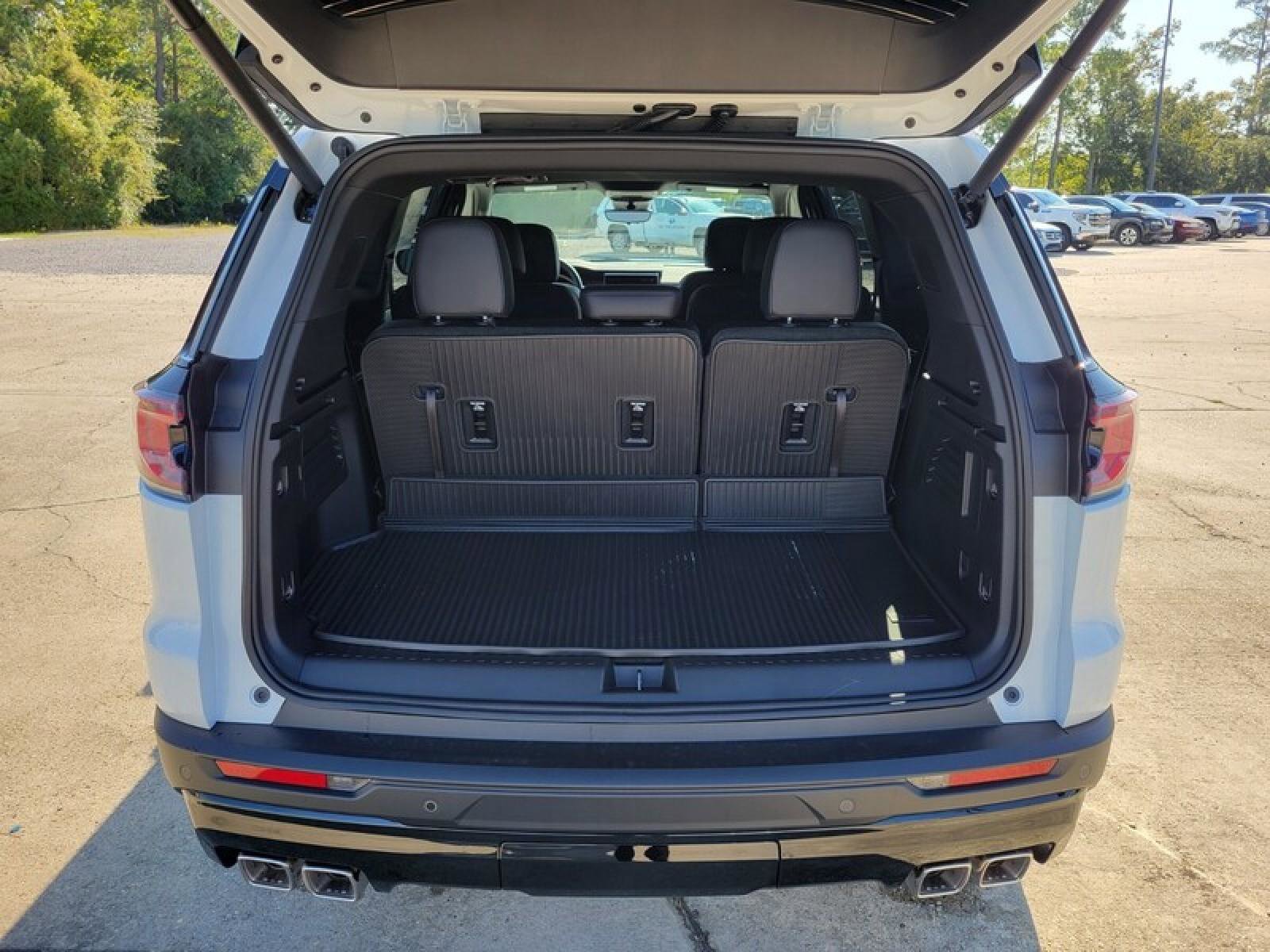 New 2026 GMC Acadia Elevation w/ Black Edition image 7