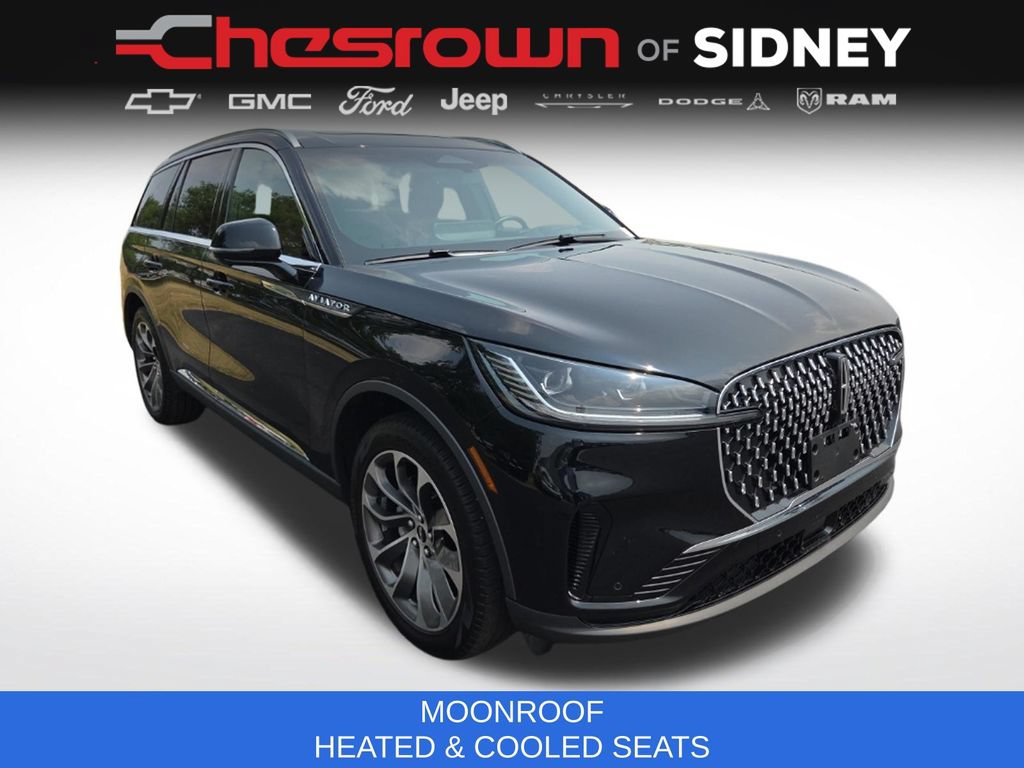 Used 2025 Lincoln Aviator Reserve AWD/4WD image 3