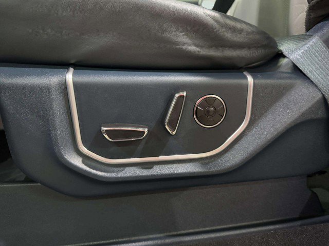 Used 2022 Ford F250 Limited w/ FX4 Off-Road Package image 23