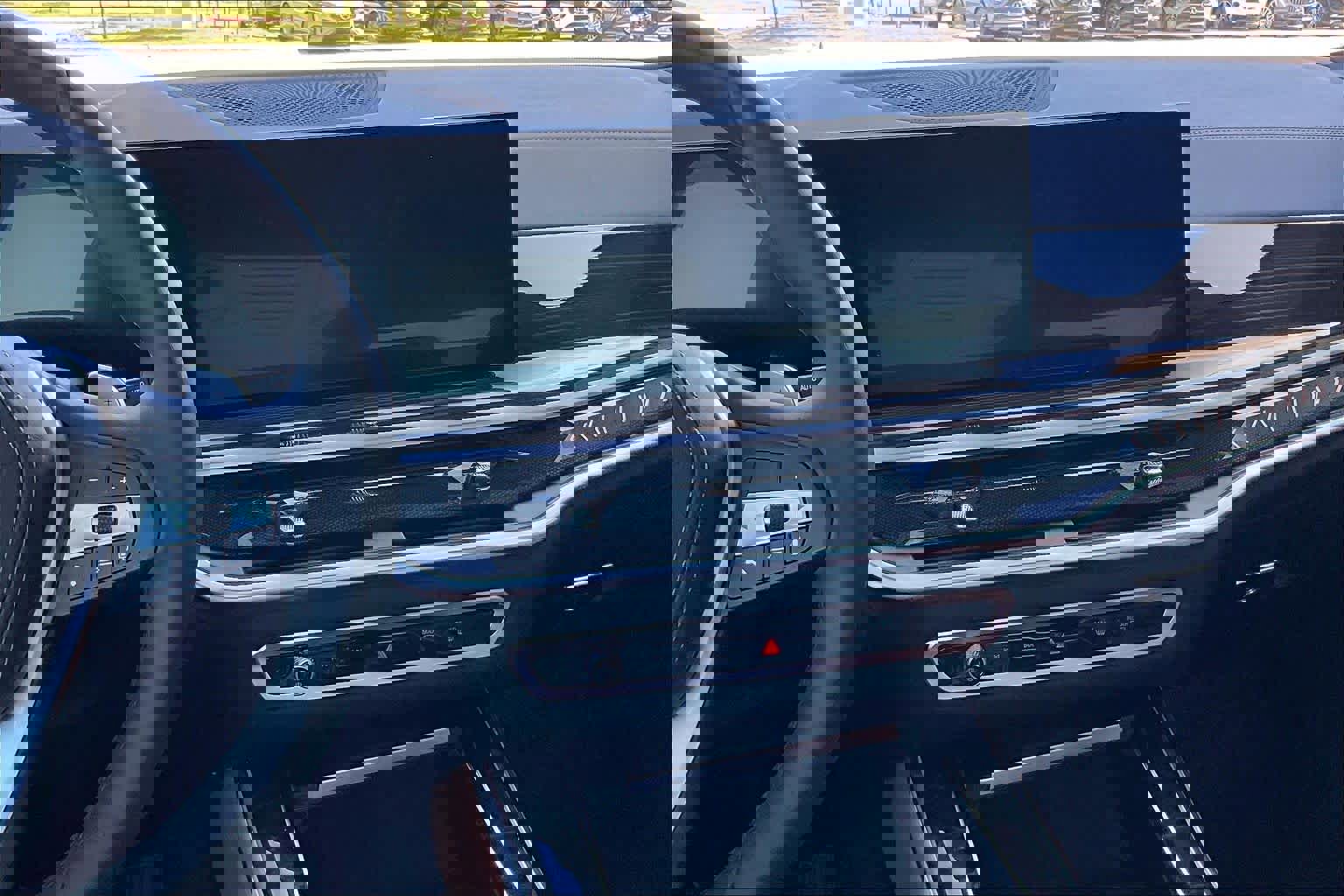 Used 2025 BMW X5 xDrive40i image 6