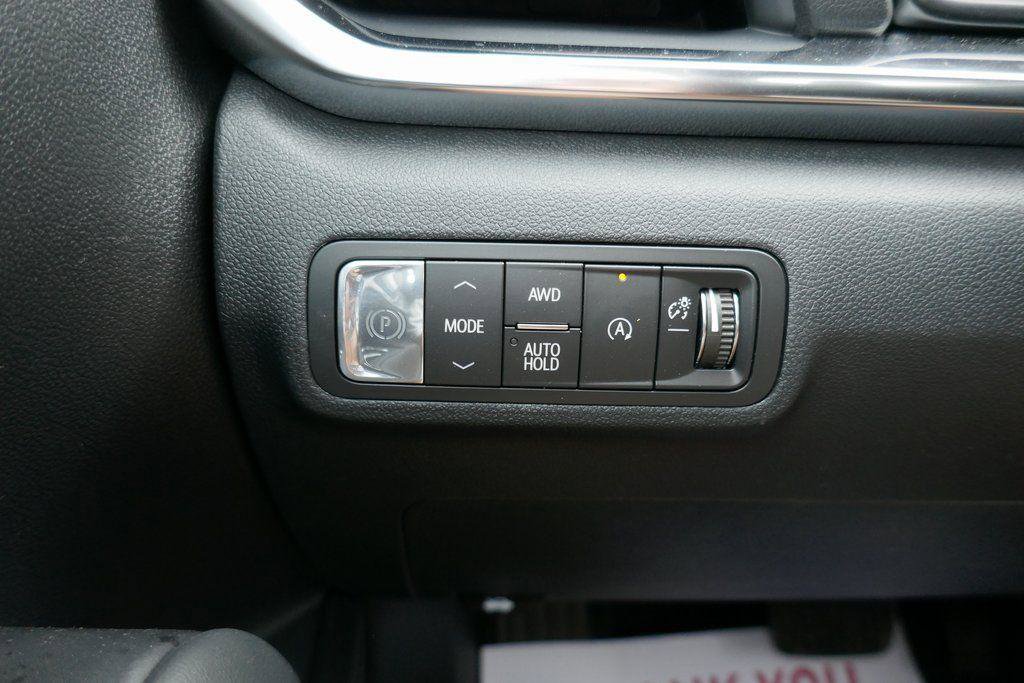 New 2026 GMC Terrain Denali image 17