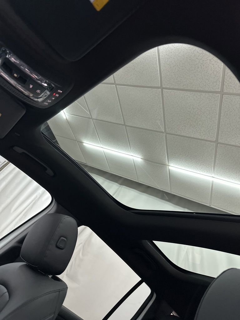 New 2026 Mercedes-Benz GLB 250 4MATIC image 20