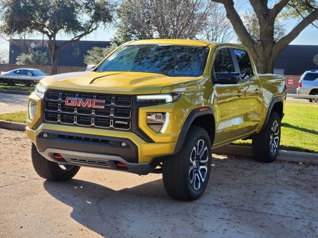 Used 2023 GMC Canyon AT4 image 12