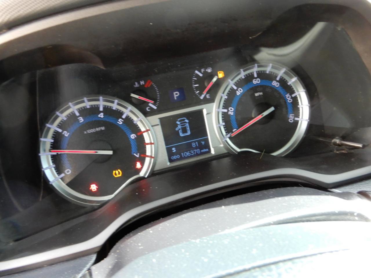 Used 2018 Toyota 4Runner SR5 AWD/4WD image 18