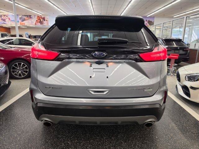 Used 2020 Ford Edge Titanium w/ Cargo Accessory Package FWD image 6