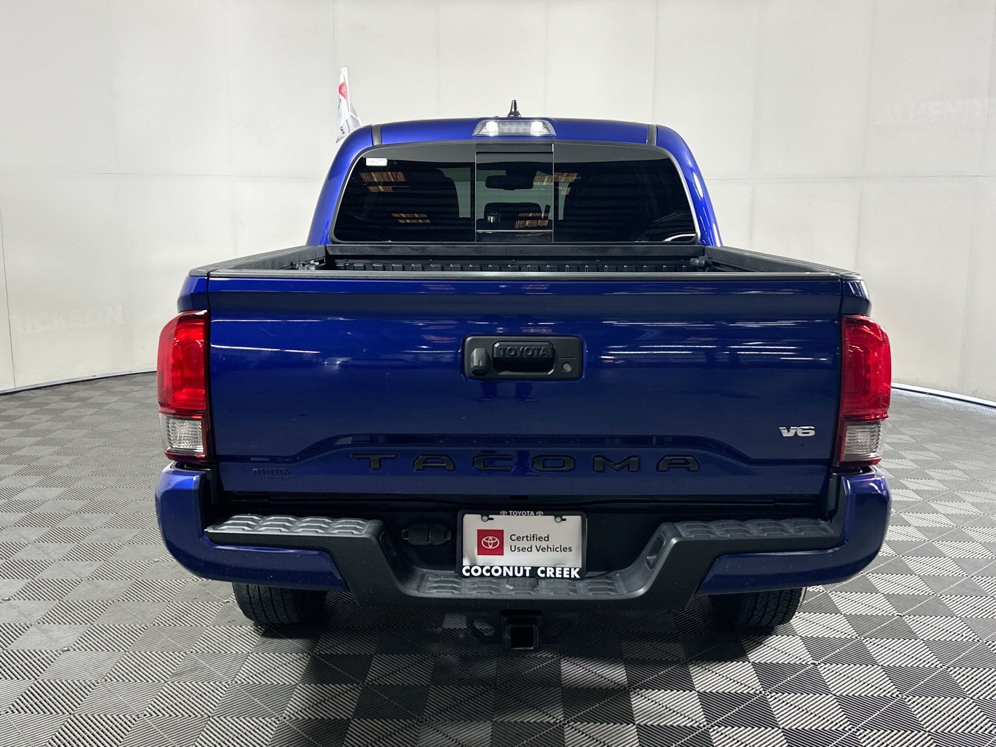 Certified 2023 Toyota Tacoma SR5 w/ Technology Package RWD image 4