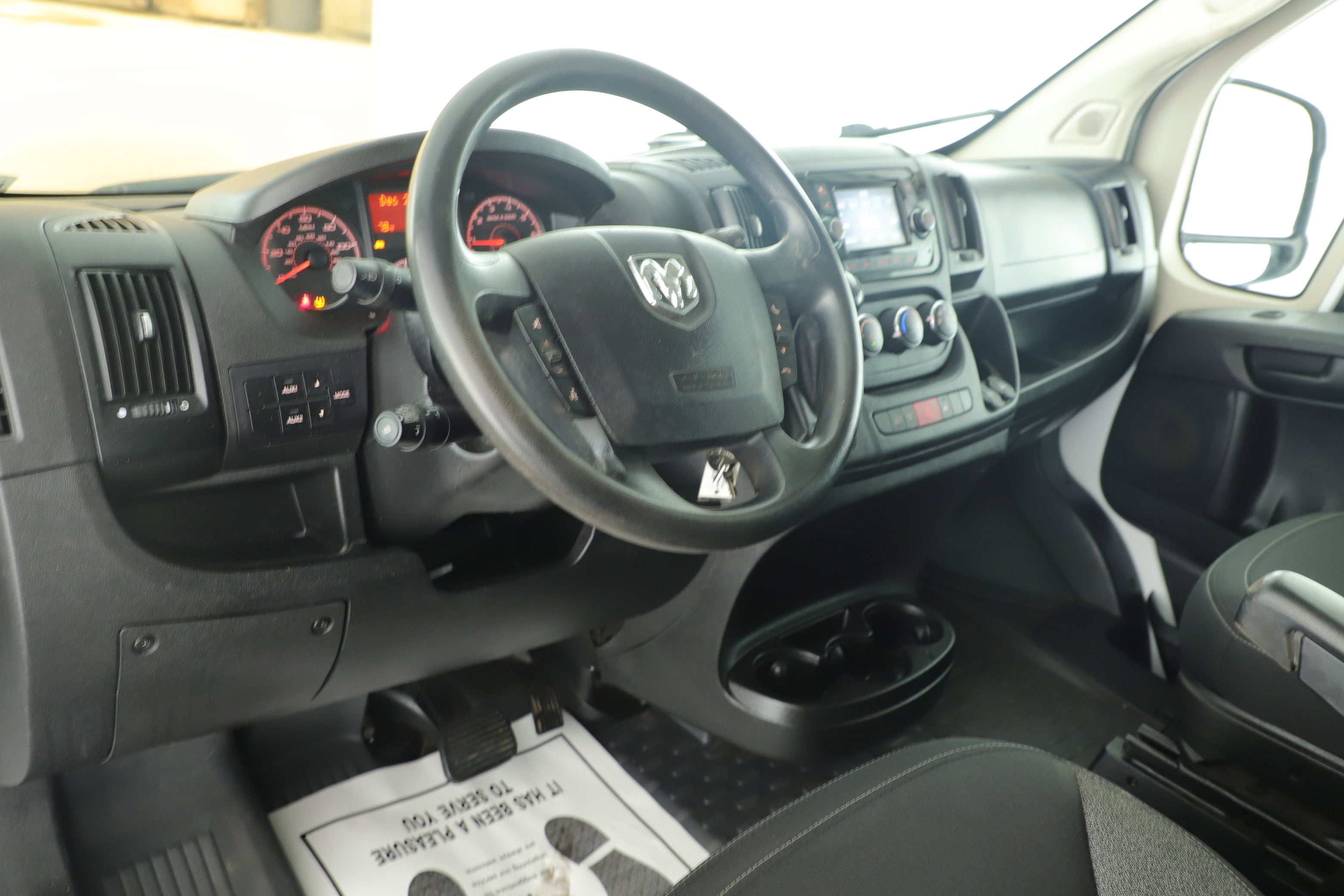 Used 2018 RAM ProMaster 3500 w/ Premium Appearance Group image 14