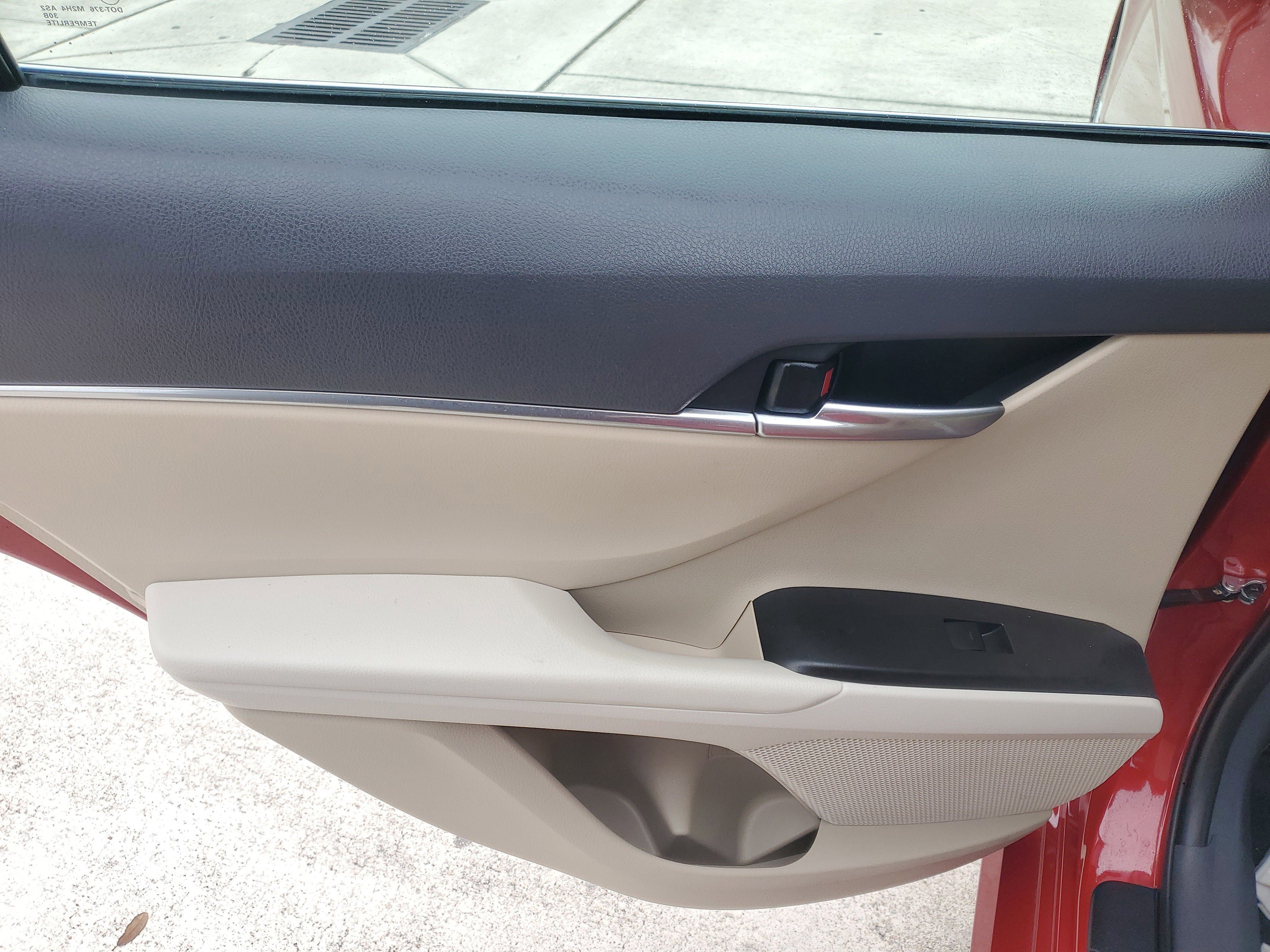 Used 2023 Toyota Camry LE image 14