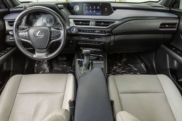 Used 2021 Lexus UX 250h w/ Premium Package image 6