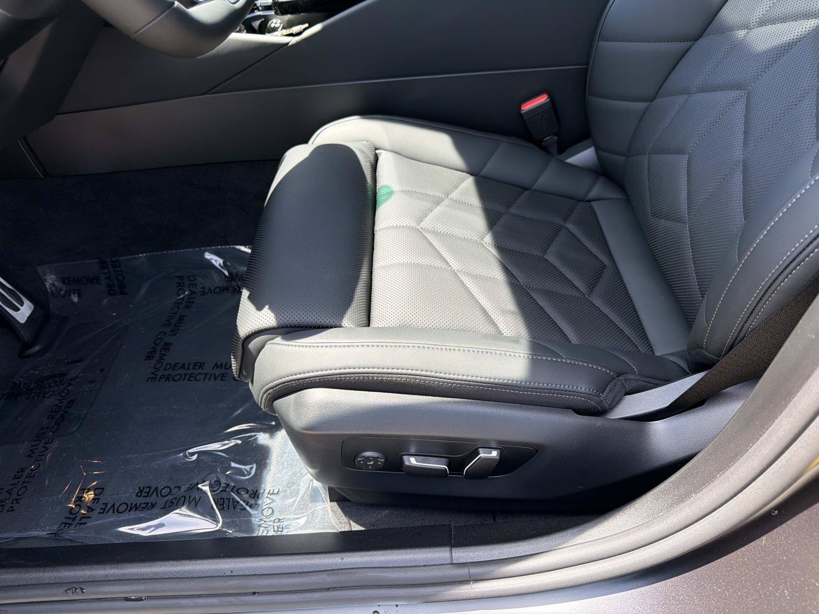 New 2026 BMW i5 M60 AWD/4WD image 16