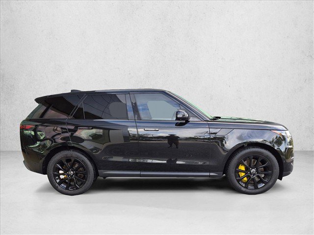 Used 2023 Land Rover Range Rover Sport SE AWD/4WD image 4