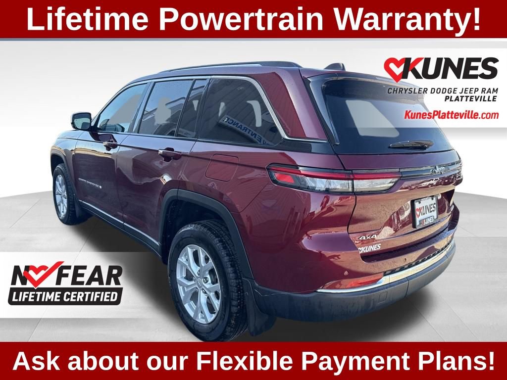 Used 2024 Jeep Grand Cherokee Limited AWD/4WD image 7