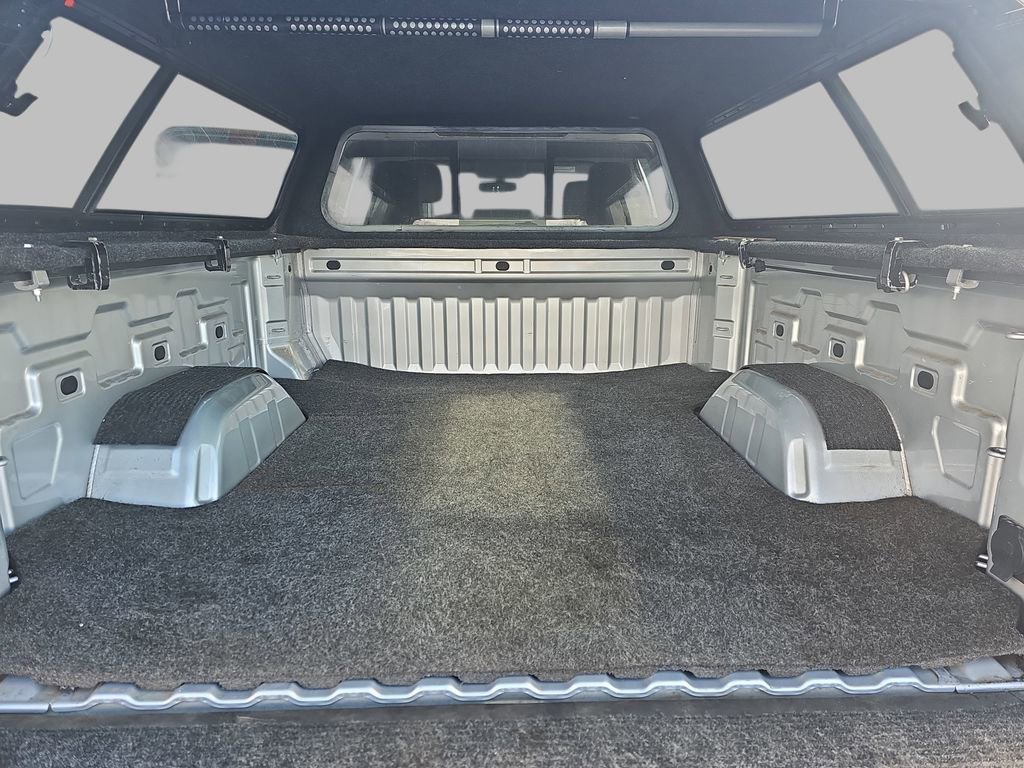 Used 2019 Chevrolet Silverado 1500 LTZ w/ LTZ Plus Package AWD/4WD image 15