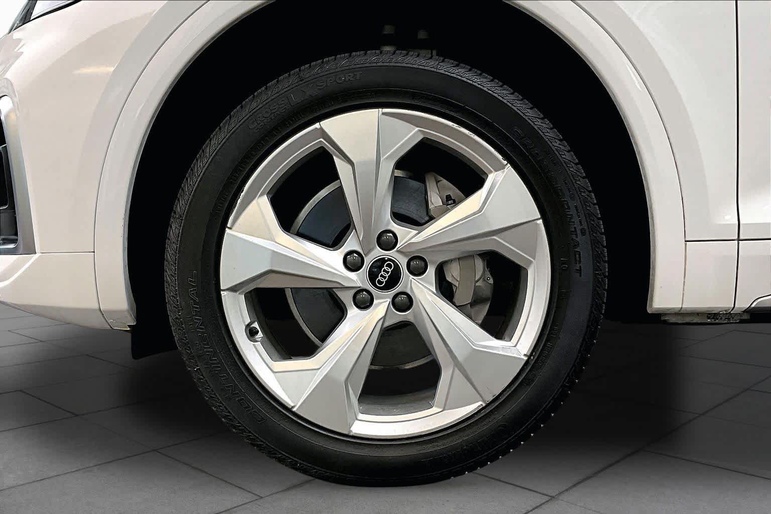 Used 2024 Audi Q5 2.0T Premium Plus AWD/4WD image 11
