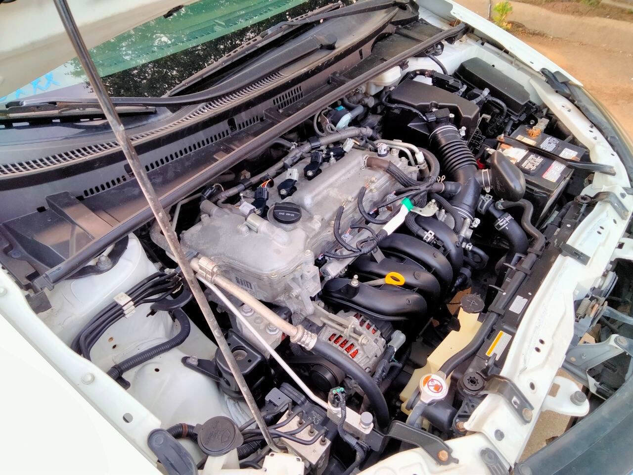 Used 2019 Toyota Corolla LE FWD image 26