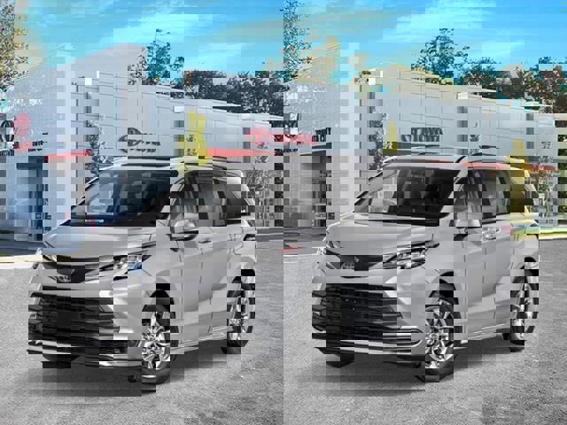 New 2025 Toyota Sienna LE w/ LE Plus Package