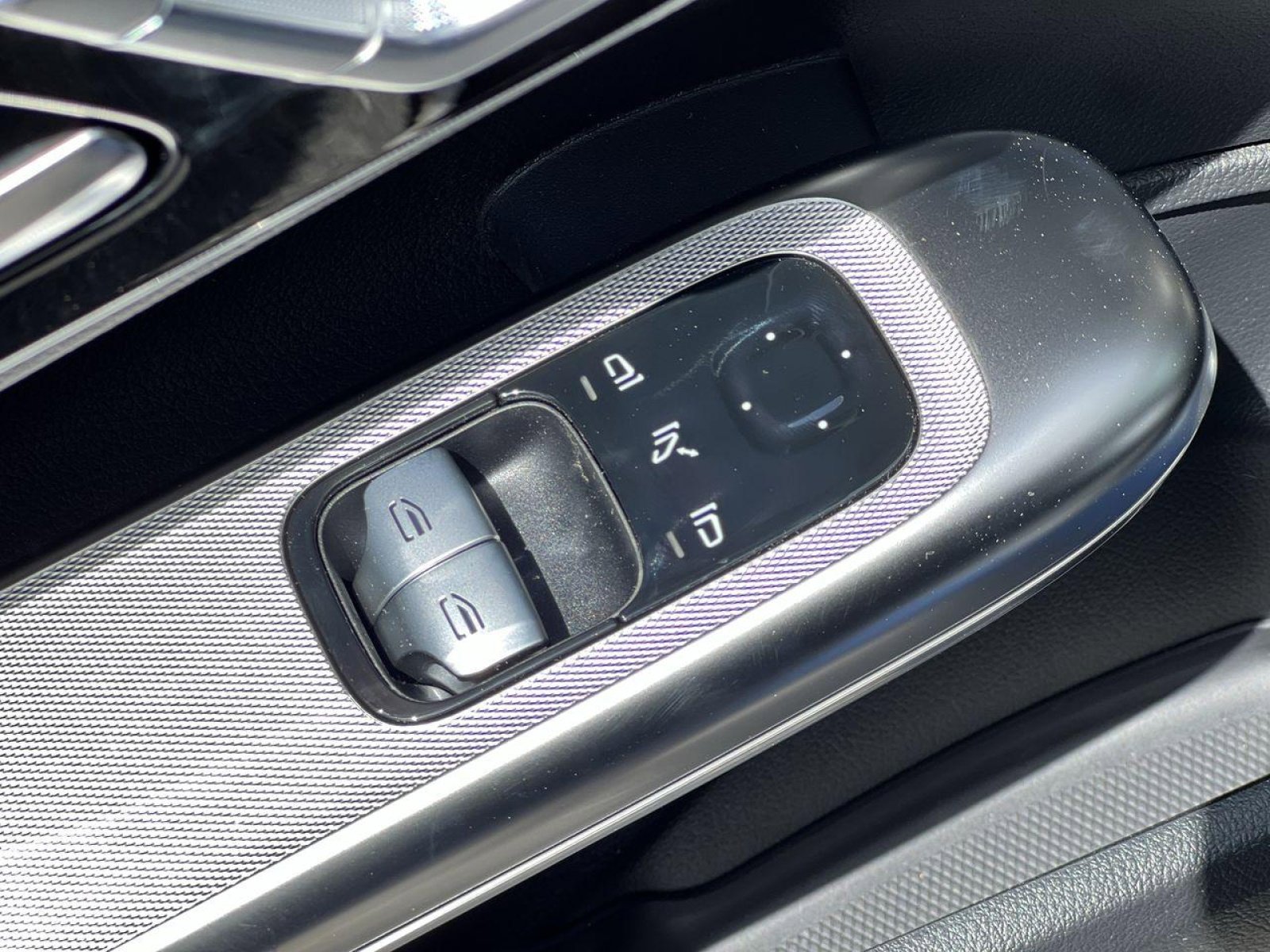 New 2025 Mercedes-Benz CLE 300 4MATIC Coupe image 13