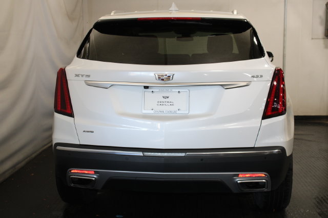 Used 2021 Cadillac XT5 Premium Luxury AWD/4WD image 6