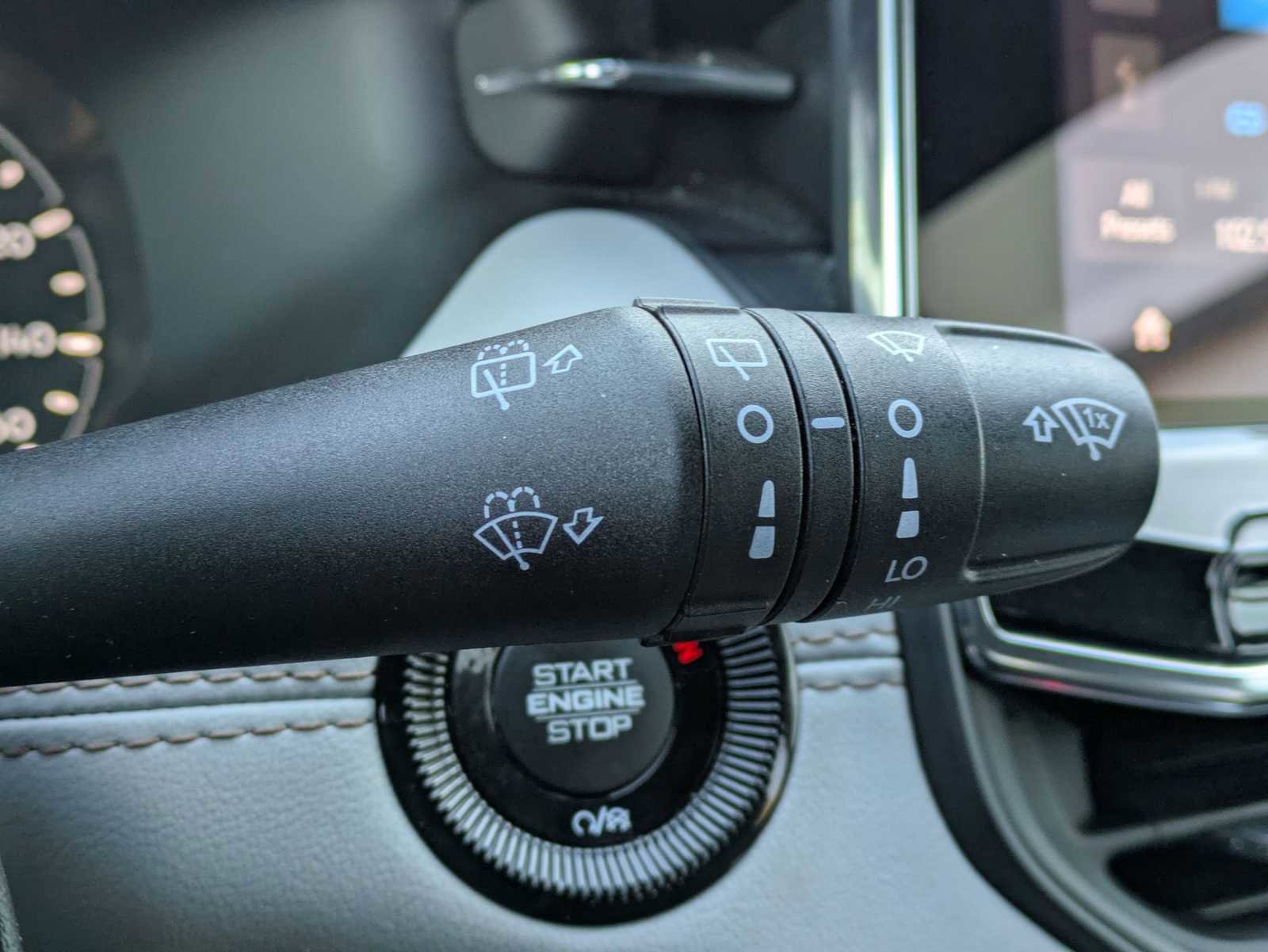 Used 2022 Jeep Compass Limited image 23