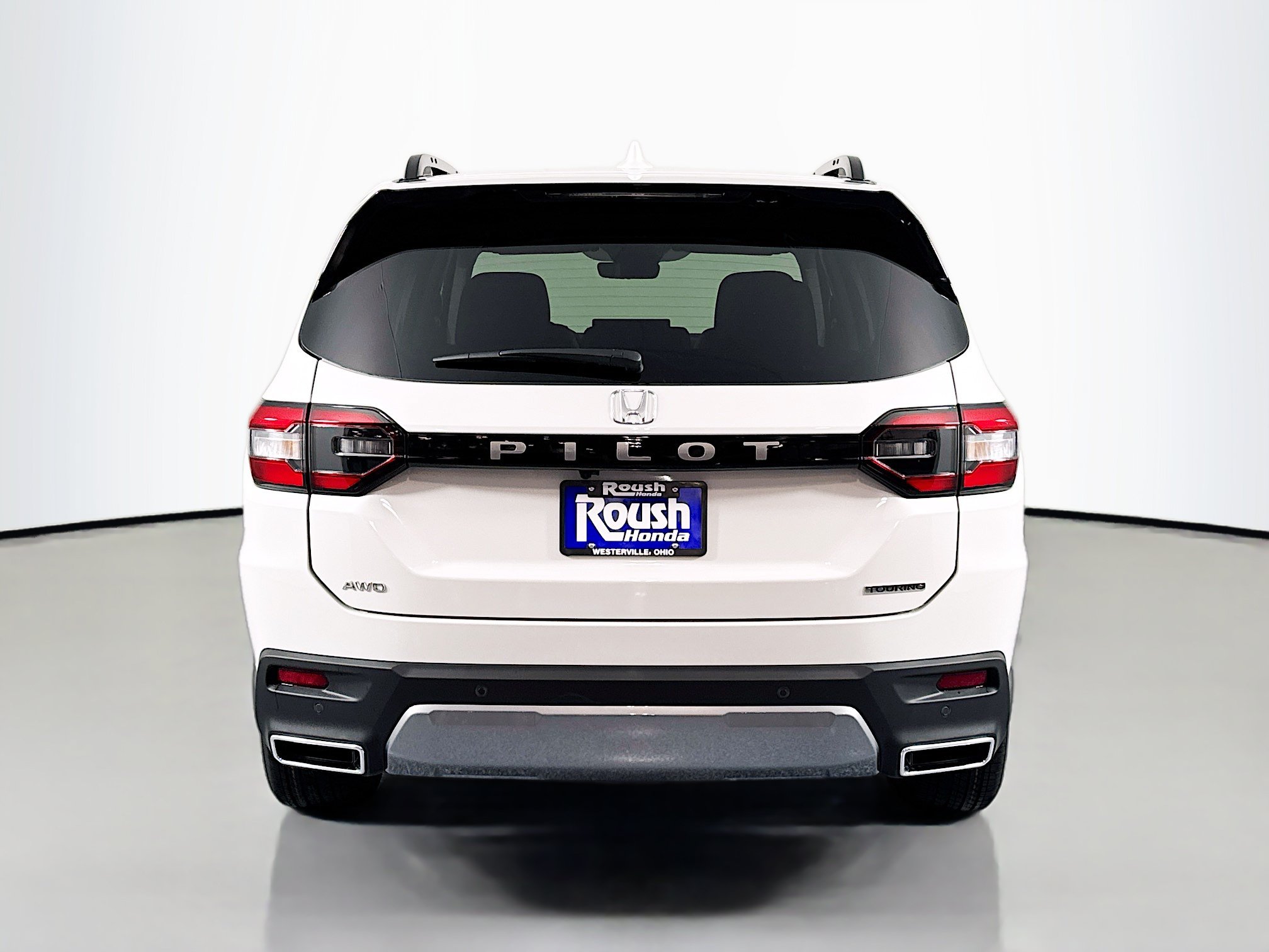 New 2026 Honda Pilot Touring image 6