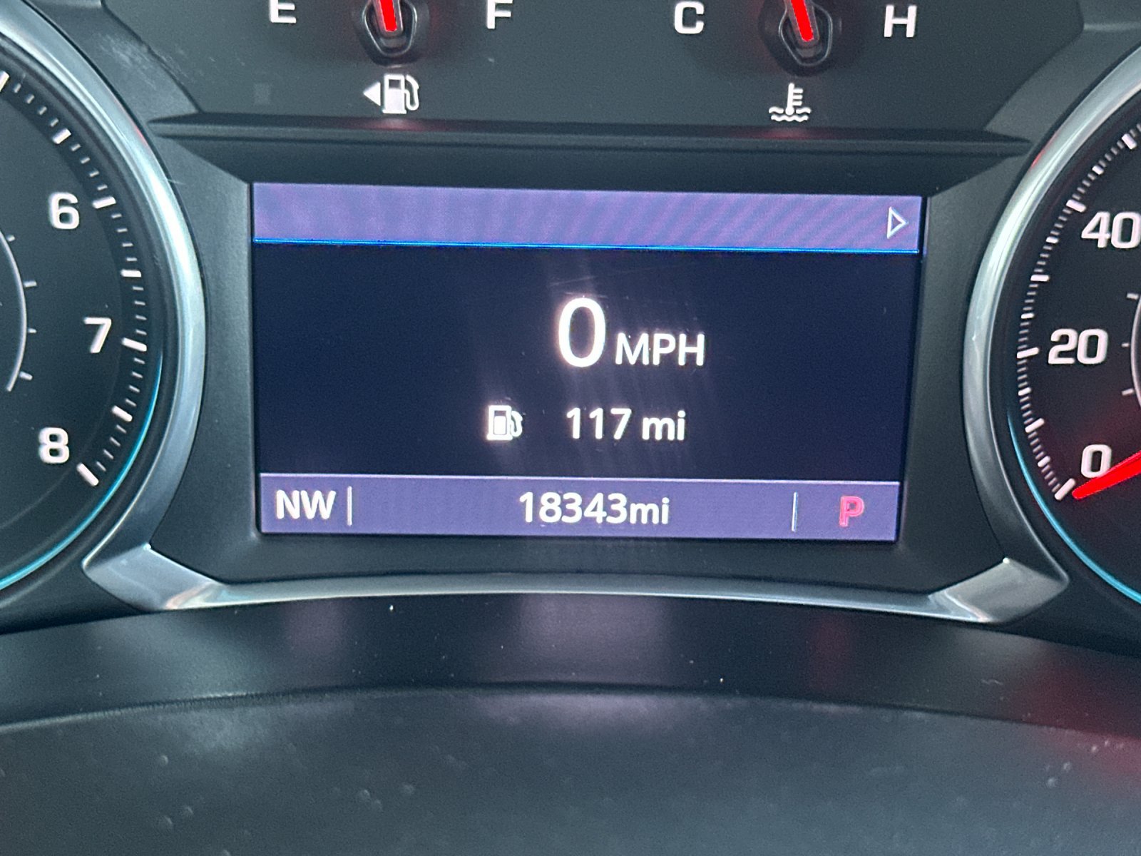 Used 2020 Chevrolet Equinox Premier FWD image 26